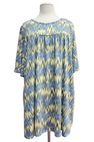 30 PSS {Positive Influence} Yellow/Blue Zig-Zag Print Top EXTENDED PLUS SIZE 4X 5X 6X (Size Up 1 Size)