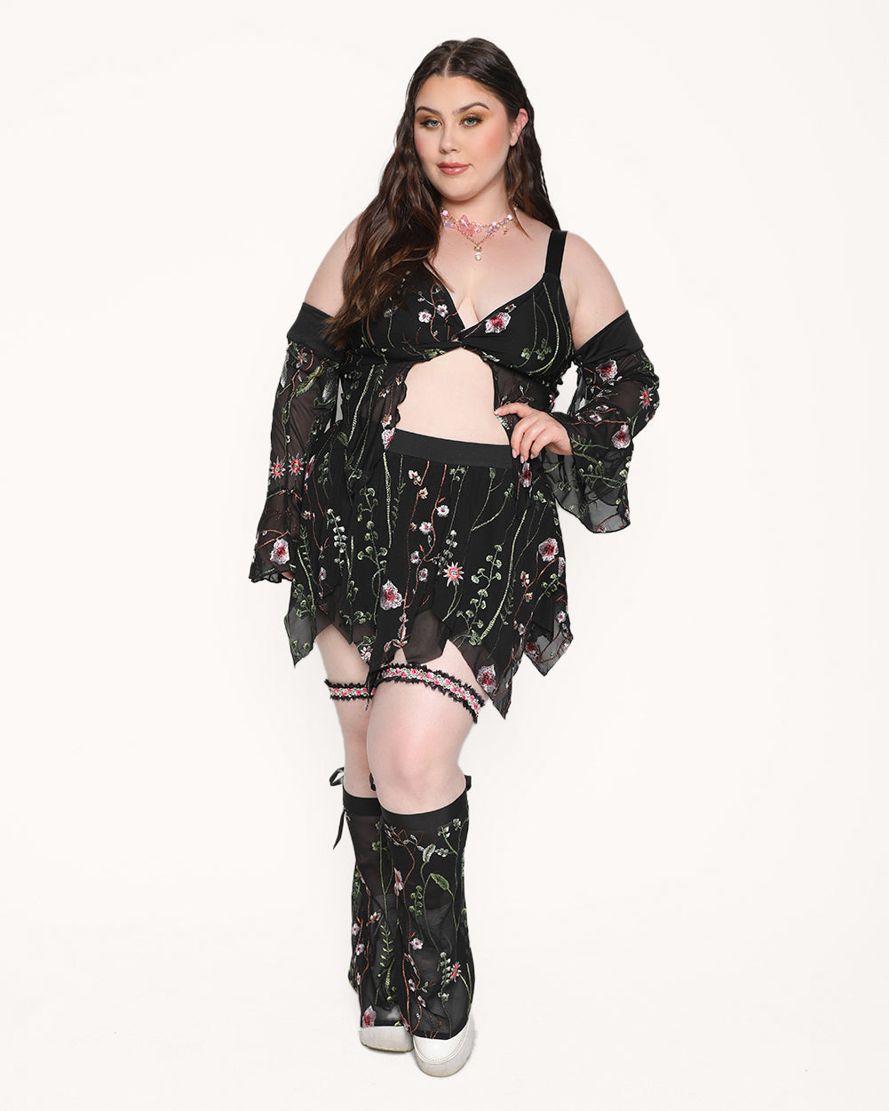 Lace Flowerfields Stretch Pixie Hem Top