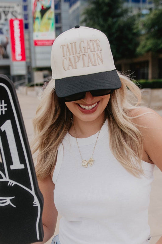 TAILGATE CAPTAIN Vintage Trucker Hats for Women
