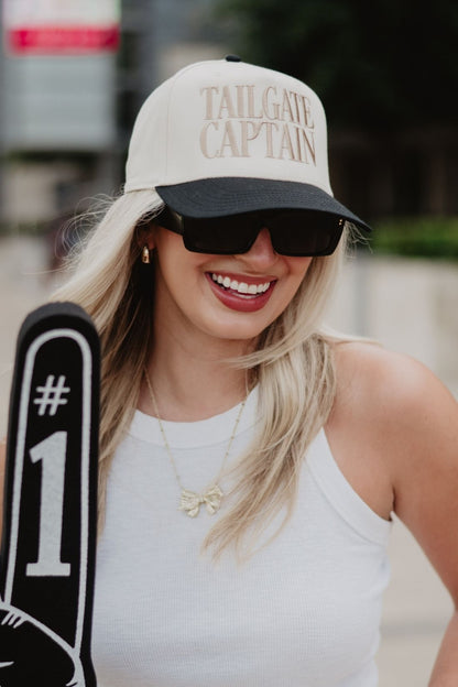 TAILGATE CAPTAIN Vintage Trucker Hats for Women
